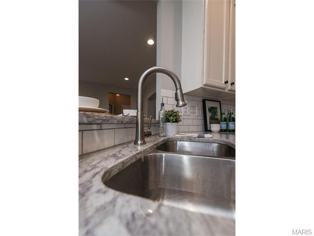 2110 Brassel, O'fallon, MO 63368 photo 13