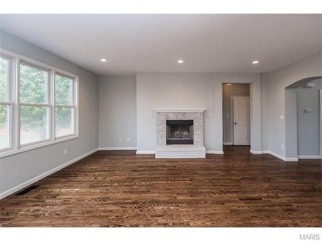 2110 Brassel, O'fallon, MO 63368 photo 15