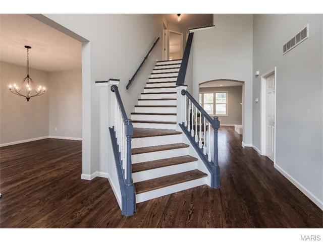 2110 Brassel, O'fallon, MO 63368 photo 2