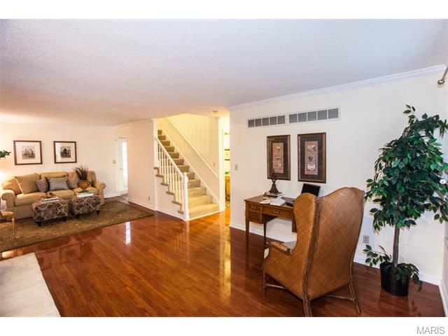 3444 Wright Ave, Saint Ann, MO 63074 photo 8