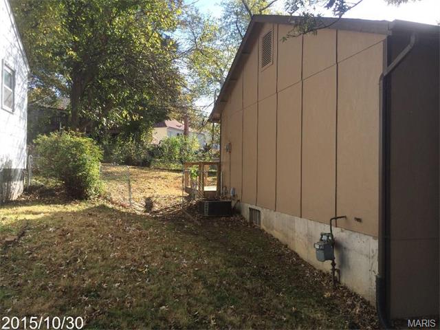 3426 Wright Ave, Saint Ann, MO 63074 photo 3
