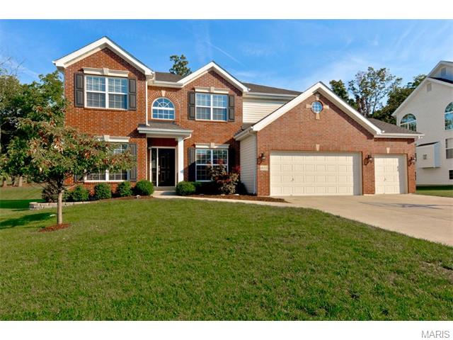 1633 Bentshire Ct, Ballwin, MO 63011 photo 1