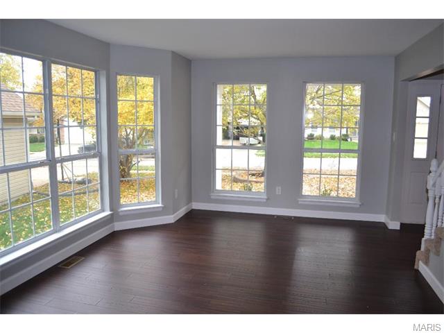 245 Westridge Parc, Ellisville, MO 63021 photo 3