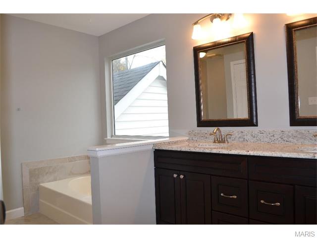 245 Westridge Parc, Ellisville, MO 63021 photo 13