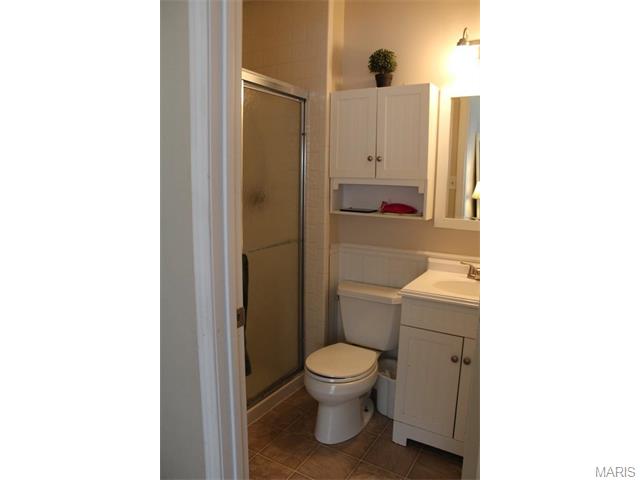 923 Napoli Dr, Ballwin, MO 63021 photo 7
