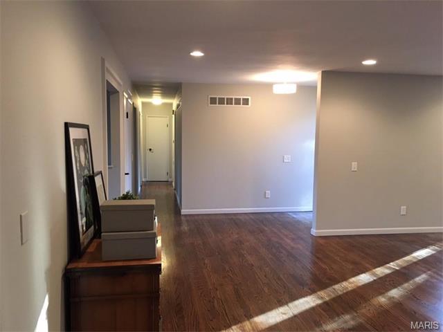 1283 Jade Wind, Ballwin, MO 63011 photo 4