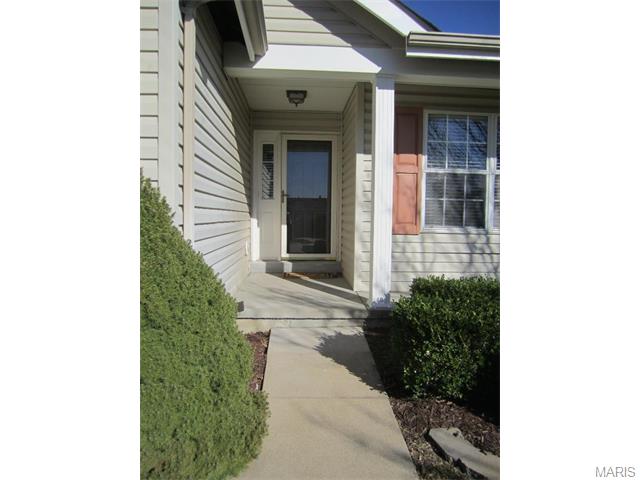 736 Top Notch, Eureka, MO 63025 photo 3