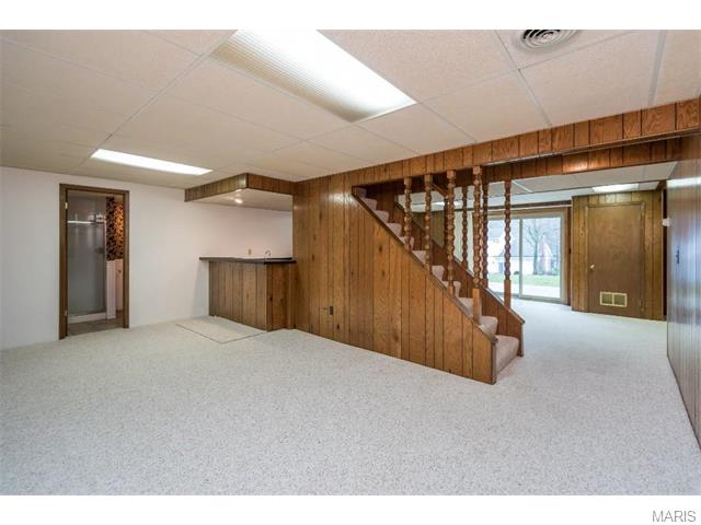 921 Baintree Ln, Ballwin, MO 63011 photo 27
