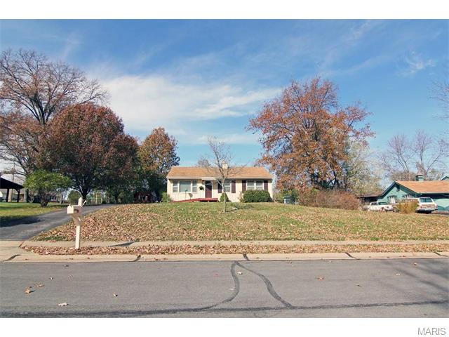 615 Barton Ln, Ballwin, MO 63021 photo 30