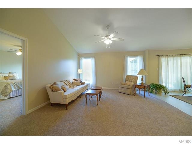 778 River Gln, O'fallon, MO 63368 photo 3