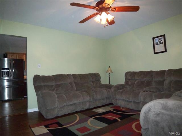 214 Drewel Ct, Eureka, MO 63025 photo 2