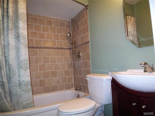 214 Drewel Ct, Eureka, MO 63025 photo 6