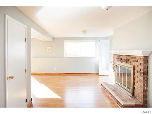 338 Bellestri Dr, Ballwin, MO 63021 photo 16