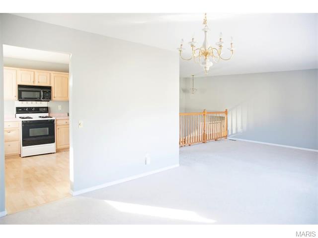 338 Bellestri Dr, Ballwin, MO 63021 photo 5