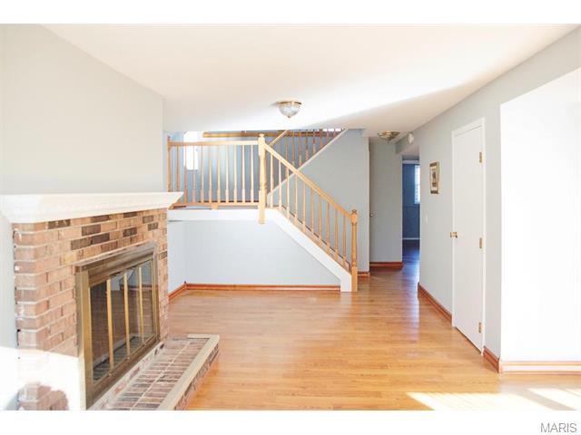 338 Bellestri Dr, Ballwin, MO 63021 photo 17