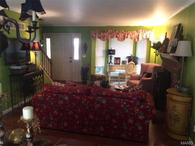 1520 Strawberry Glen Ct, Ballwin, MO 63021 photo 5