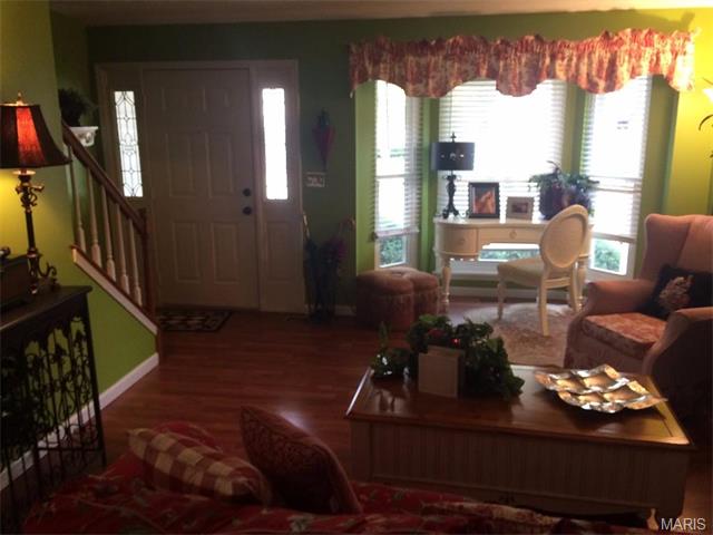 1520 Strawberry Glen Ct, Ballwin, MO 63021 photo 4