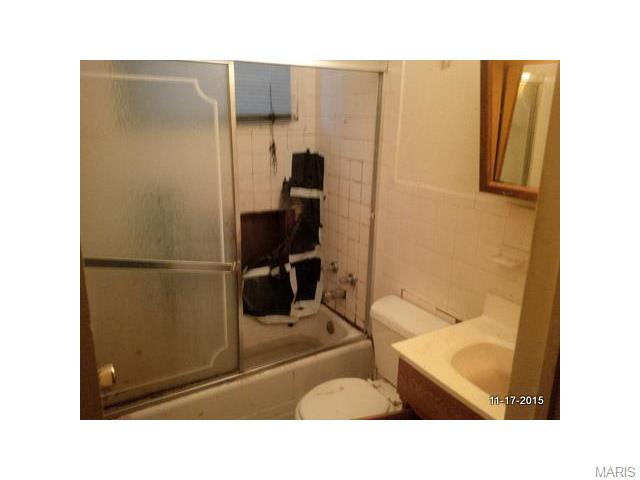 1372 Marsh Ave, Ellisville, MO 63011 photo 8