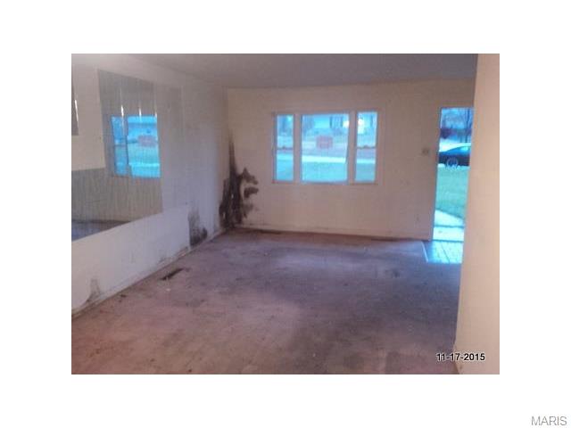 1372 Marsh Ave, Ellisville, MO 63011 photo 6