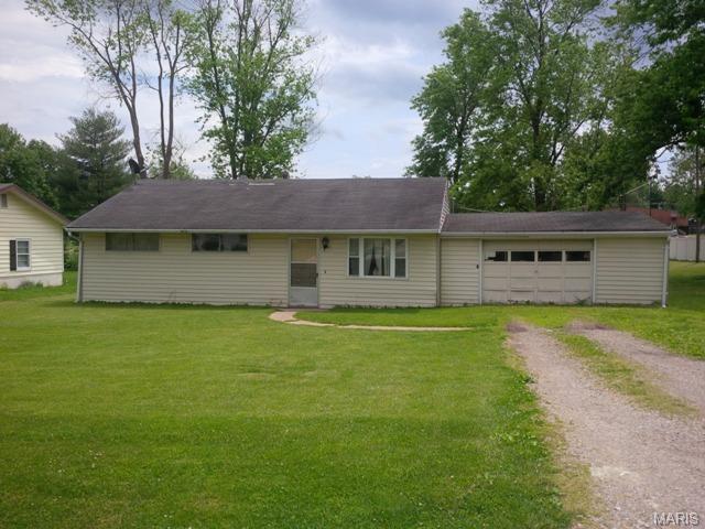 1372 Marsh Ave, Ellisville, MO 63011 photo 1