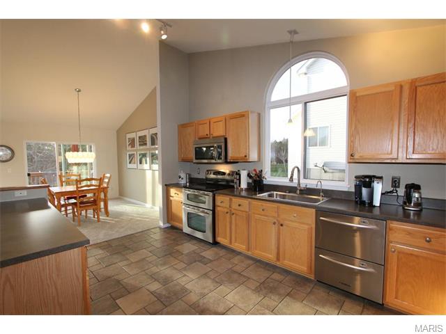 4537 Emerald View Ct, Eureka, MO 63025 photo 13