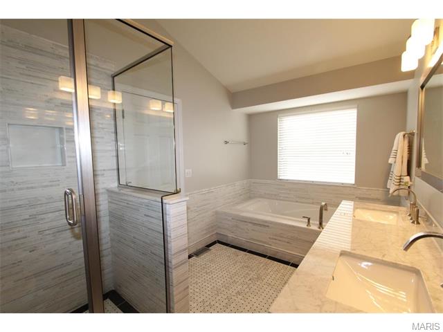 4537 Emerald View Ct, Eureka, MO 63025 photo 19