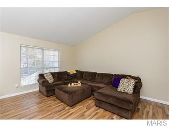 1401 Wagon Wheel, O'fallon, MO 63366 photo 2