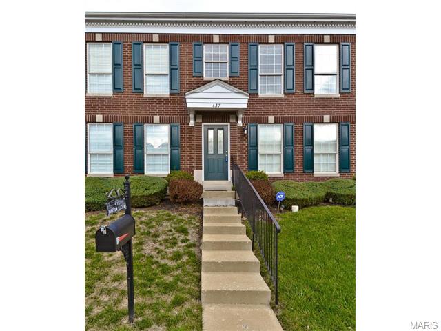 437 Parkview Place Dr, Ellisville, MO 63021 photo 2