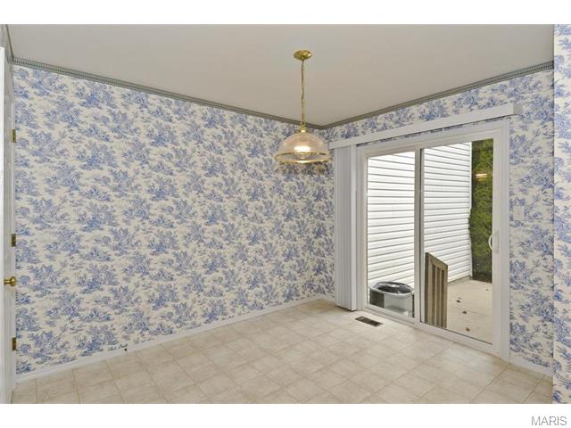 437 Parkview Place Dr, Ellisville, MO 63021 photo 8
