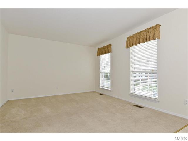 437 Parkview Place Dr, Ellisville, MO 63021 photo 5