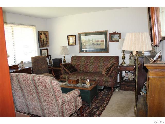 603 Hill, Eureka, MO 63025 photo 2