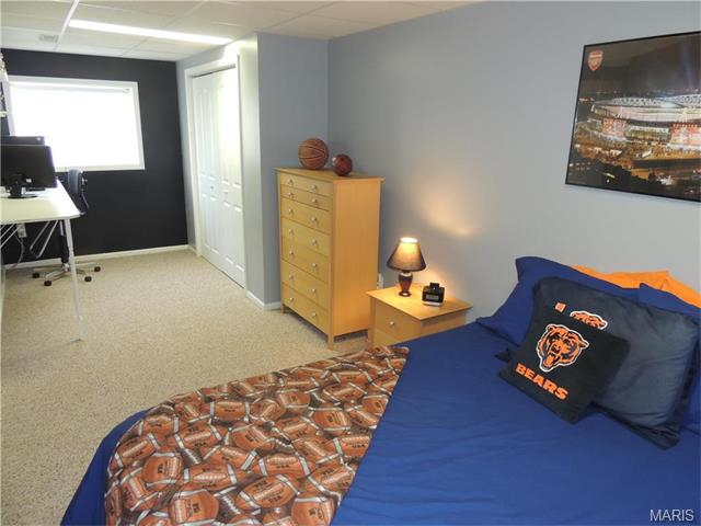 16806 Clayton Rd, Ballwin, MO 63011 photo 22