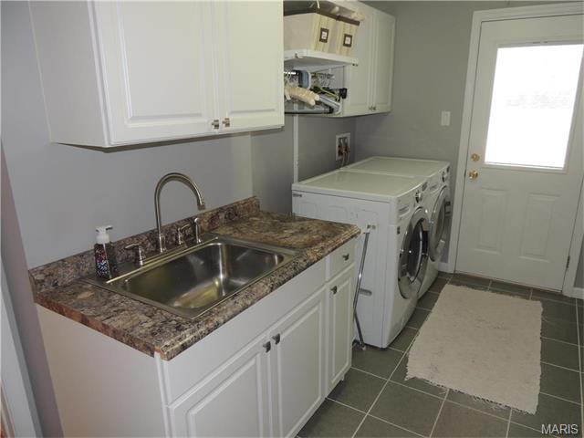 16806 Clayton Rd, Ballwin, MO 63011 photo 13