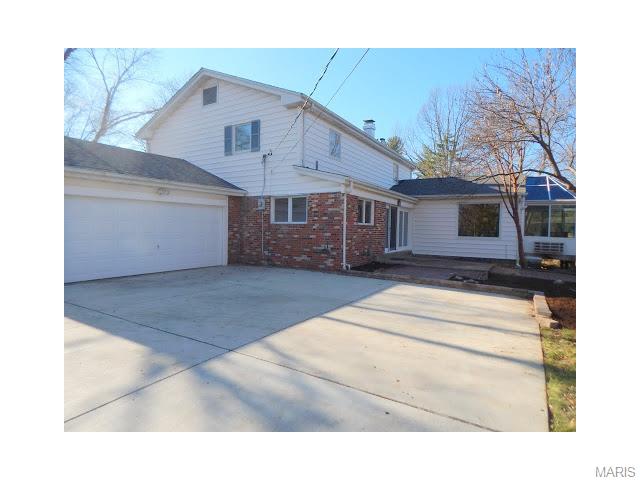325 Willowick Dr, Ballwin, MO 63011 photo 34