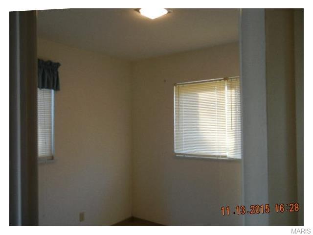 802 Delhurst Dr, Ballwin, MO 63021 photo 13