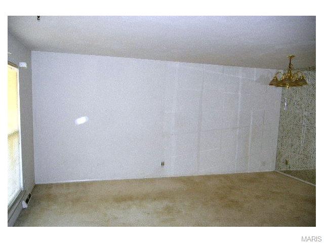 802 Delhurst Dr, Ballwin, MO 63021 photo 5