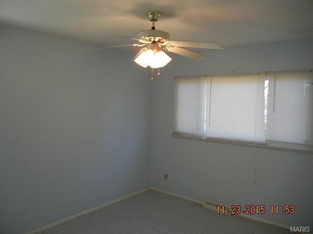 802 Delhurst Dr, Ballwin, MO 63021 photo 9