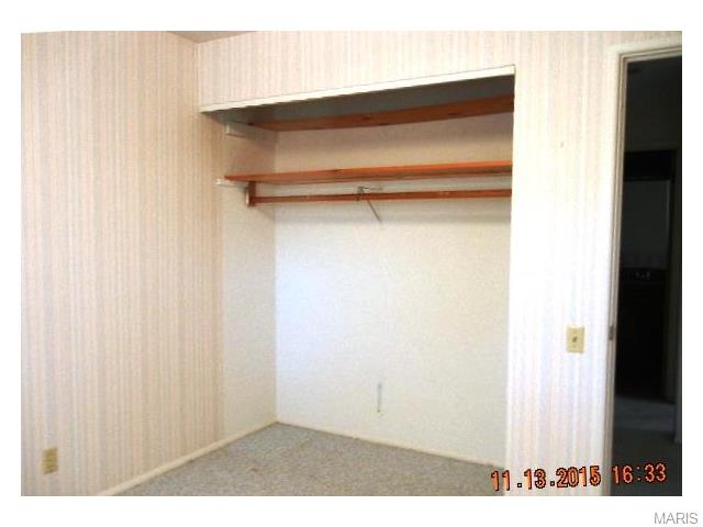 802 Delhurst Dr, Ballwin, MO 63021 photo 12