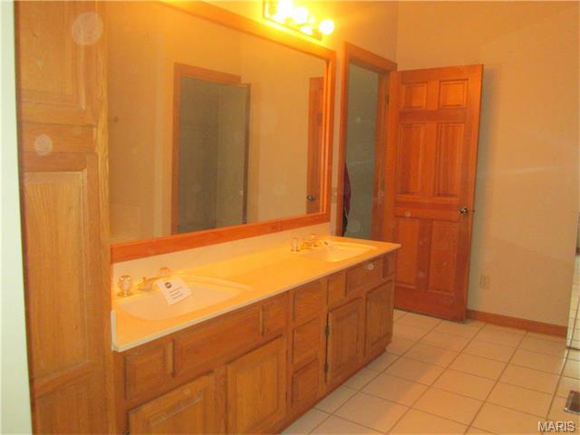 1406 Pine Ridge Ests, Ballwin, MO 63021 photo 28
