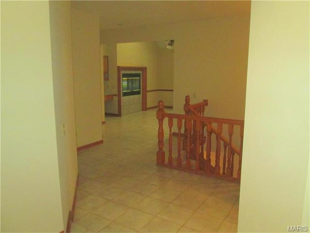 1406 Pine Ridge Ests, Ballwin, MO 63021 photo 14