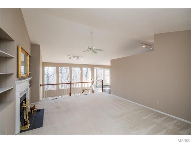 533 Wetherby Terrace Dr, Ballwin, MO 63021 photo 6