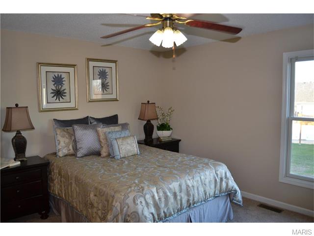 143 England, O'fallon, MO 63366 photo 14