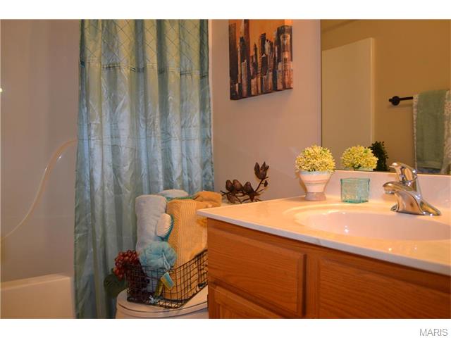 143 England, O'fallon, MO 63366 photo 21