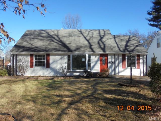 6829 Circleview Dr, Saint Louis, MO 63123 photo 1