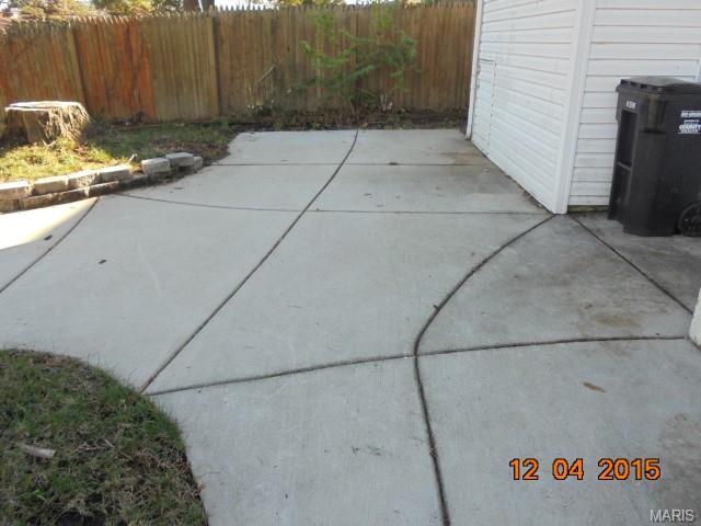 6829 Circleview Dr, Saint Louis, MO 63123 photo 7
