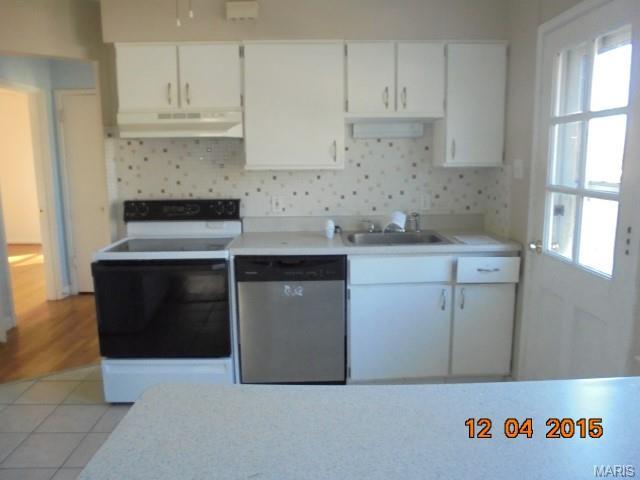 6829 Circleview Dr, Saint Louis, MO 63123 photo 15