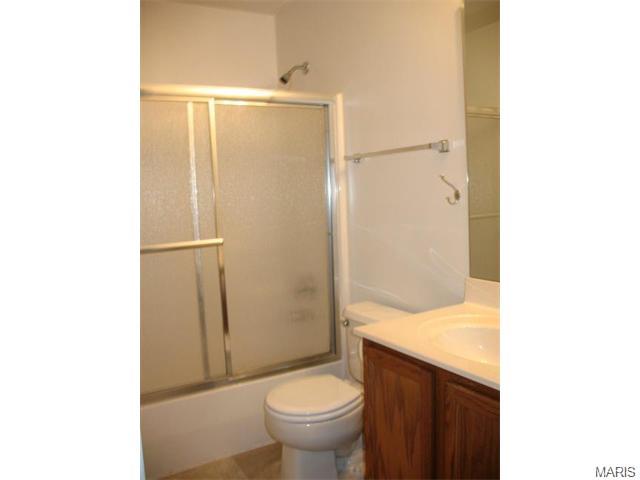 60 Timber Oaks Trl, O'fallon, MO 63368 photo 11
