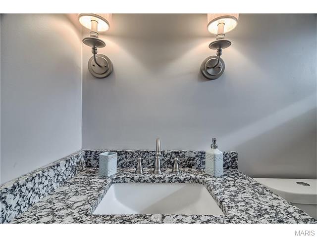 1124 Villaview, Ballwin, MO 63021 photo 24