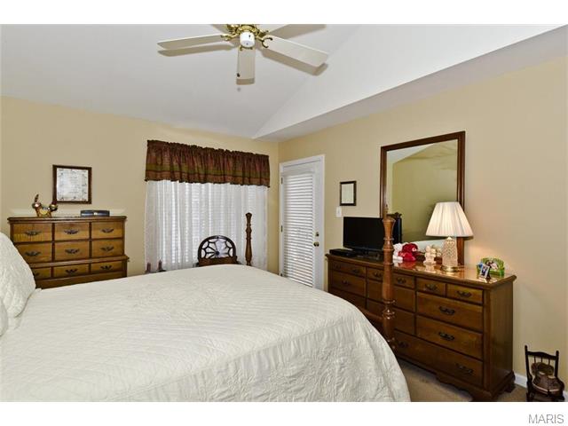1741 Highview Circle Ct, Ballwin, MO 63021 photo 13