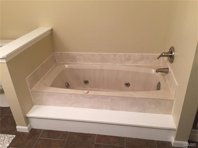 6412 Long Timber Dr, O'fallon, MO 63368 photo 6